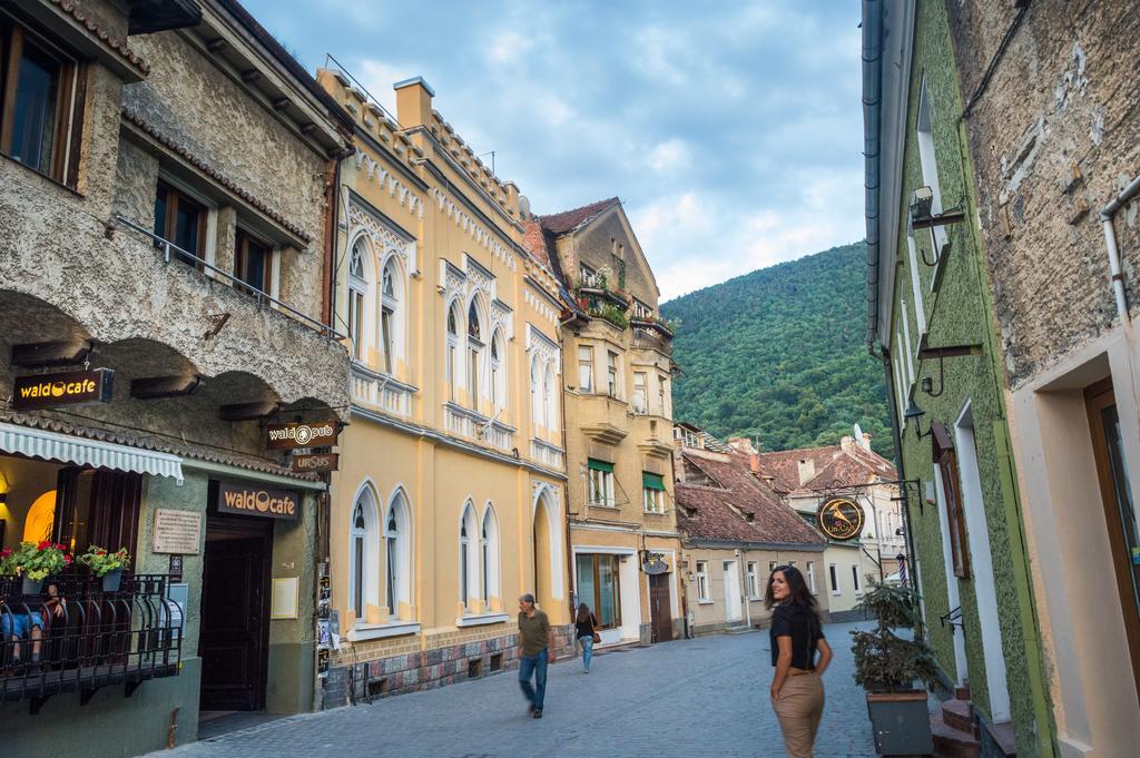 Aki Apartment Brasov Exterior photo